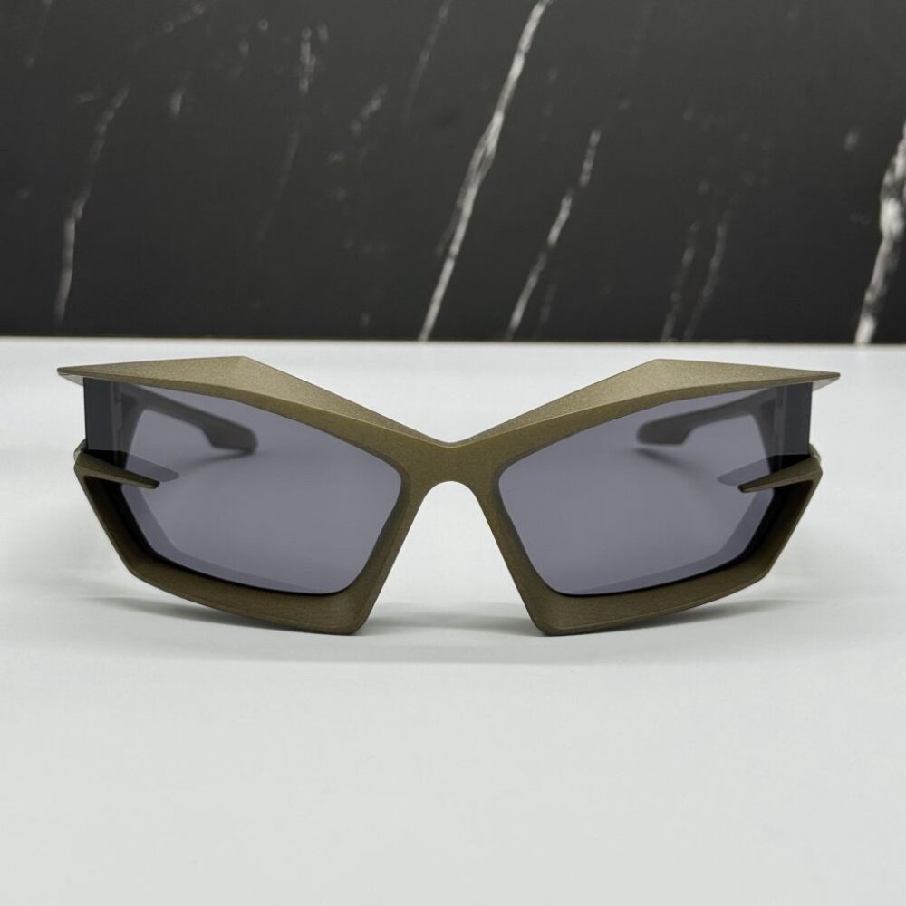 NEW GV40049I 97A GIVENCHY SUNGLASSES  MATTE DARK GREEN UNISEX EYEWEAR GIVENCHY - Picture 3 of 13